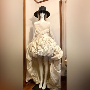 Rustic Creme Couture Wedding Gown - Sz Sm